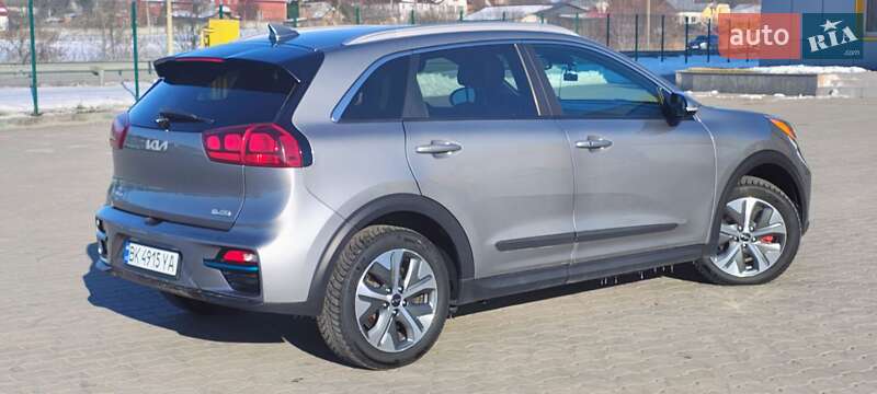 Внедорожник / Кроссовер Kia Niro 2022 в Ровно