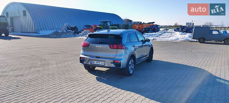 Внедорожник / Кроссовер Kia Niro 2022 в Ровно