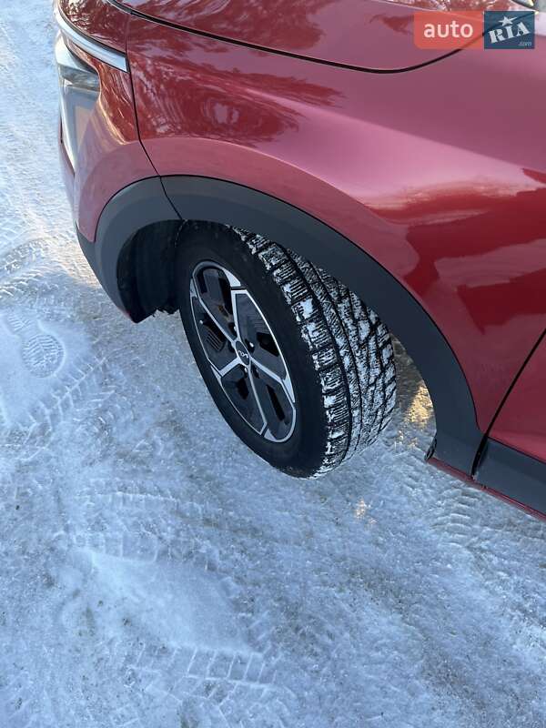 Внедорожник / Кроссовер Kia Niro 2023 в Ирпене