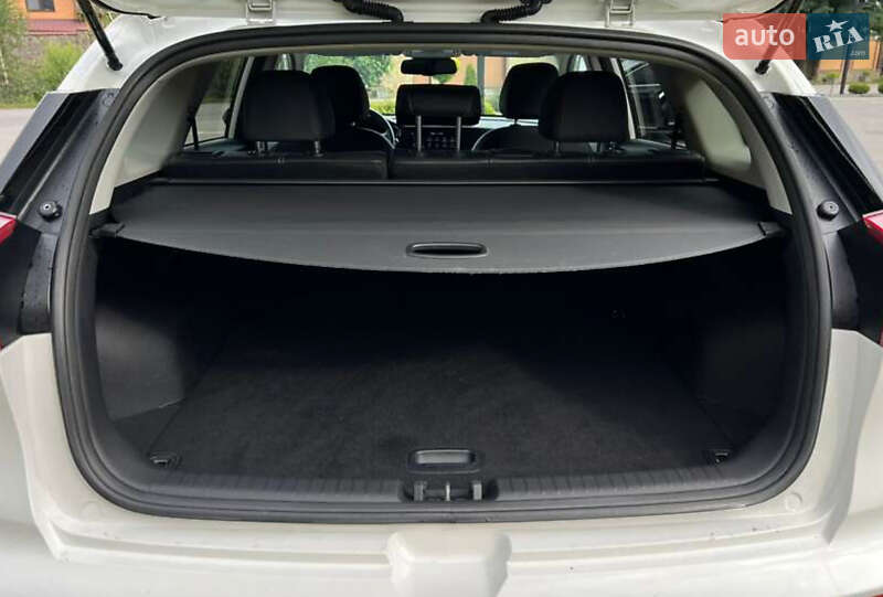 Внедорожник / Кроссовер Kia Niro 2022 в Одессе фото 9 Внедорожник / Кроссовер Kia Niro 2022 в Одессе
