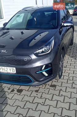 Позашляховик / Кросовер Kia Niro 2019 в Дрогобичі