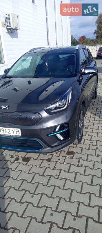 Внедорожник / Кроссовер Kia Niro 2019 в Дрогобыче