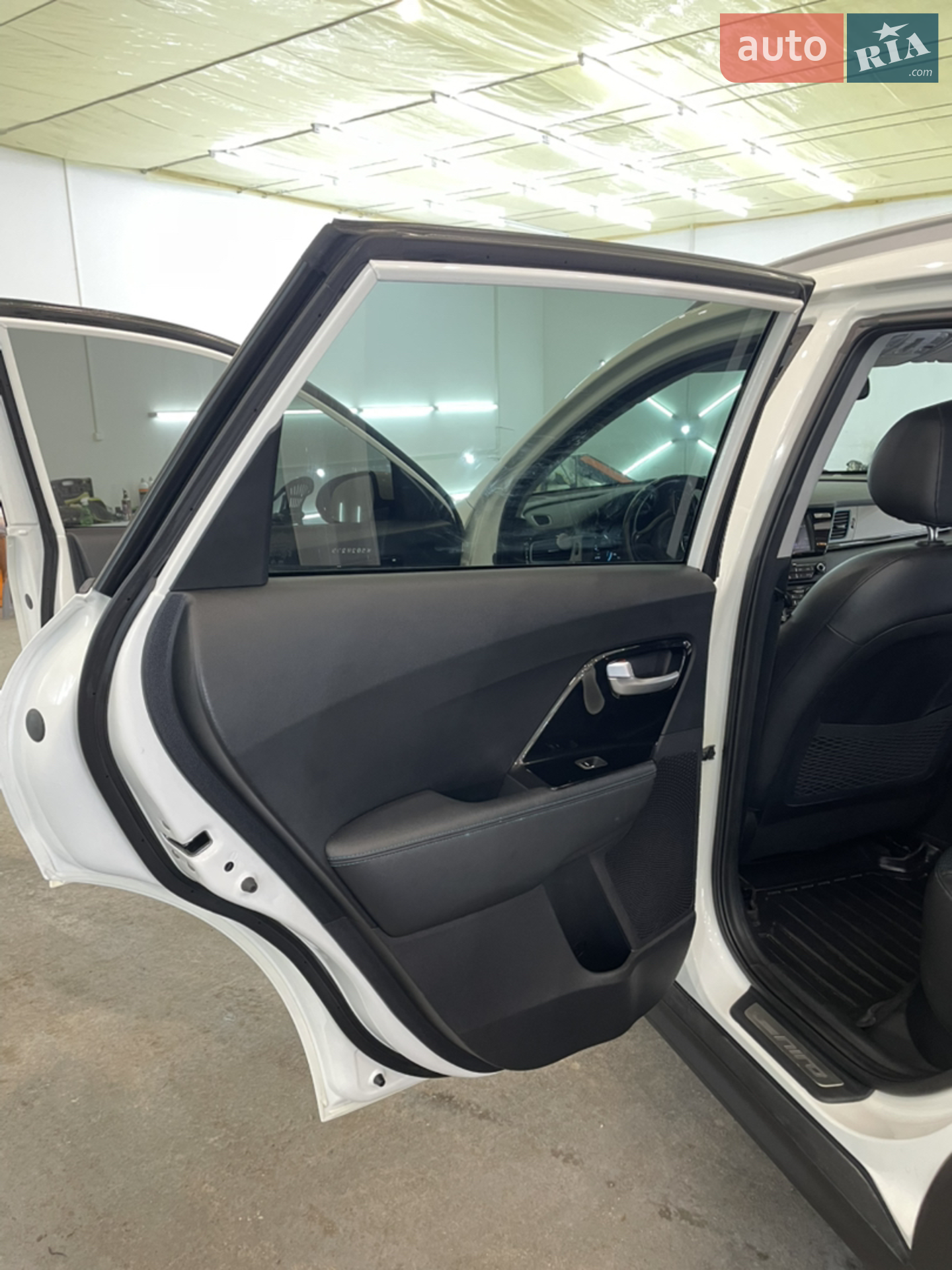 2019 Kia Niro - мініатюра 10