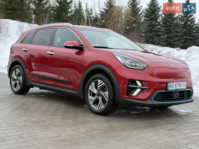 Позашляховик / Кросовер Kia Niro 2020 в Тернополі фото 5 Позашляховик / Кросовер Kia Niro 2020 в Тернополі