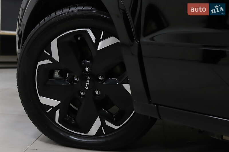 Внедорожник / Кроссовер Kia Niro 2024 в Дрогобыче