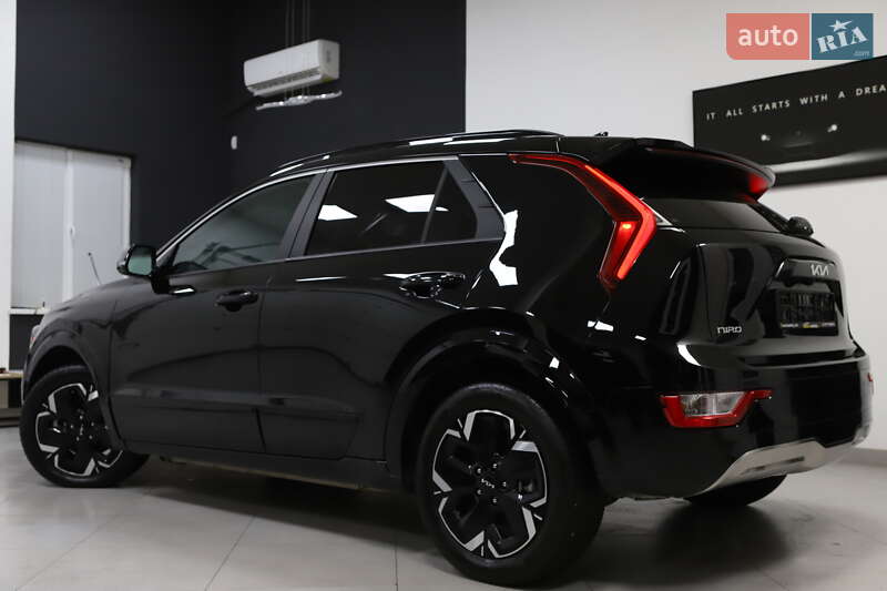 Внедорожник / Кроссовер Kia Niro 2024 в Дрогобыче