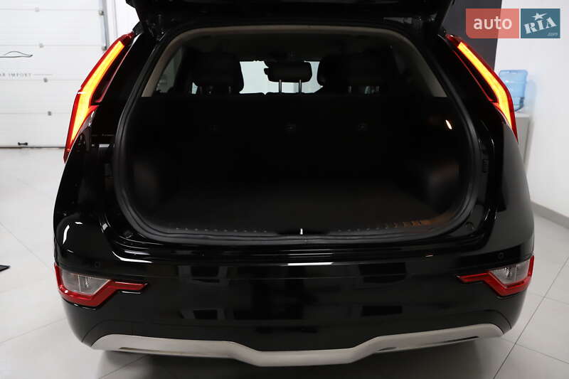 Внедорожник / Кроссовер Kia Niro 2024 в Дрогобыче