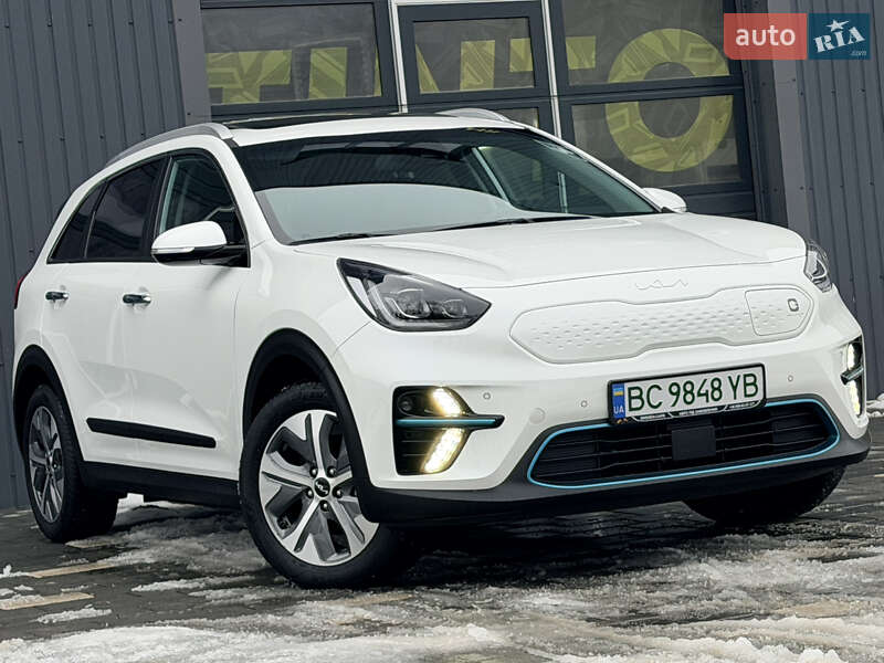 Внедорожник / Кроссовер Kia Niro 2022 в Дрогобыче