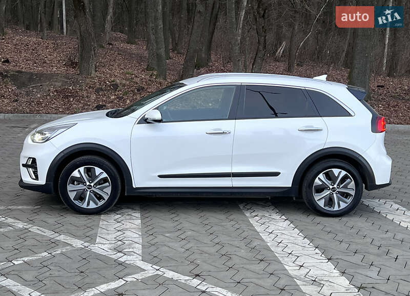 Позашляховик / Кросовер Kia Niro 2020 в Тернополі