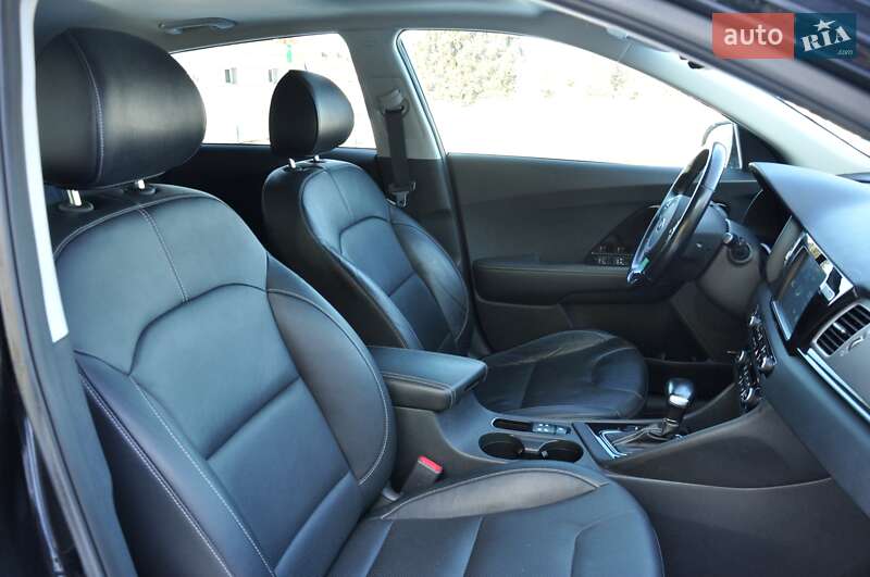 Внедорожник / Кроссовер Kia Niro 2019 в Львове фото 31 Внедорожник / Кроссовер Kia Niro 2019 в Львове