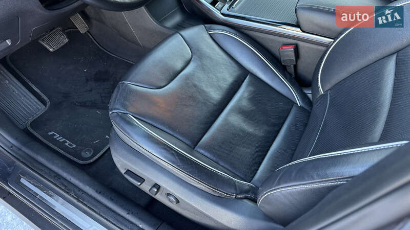 Внедорожник / Кроссовер Kia Niro 2019 в Киеве