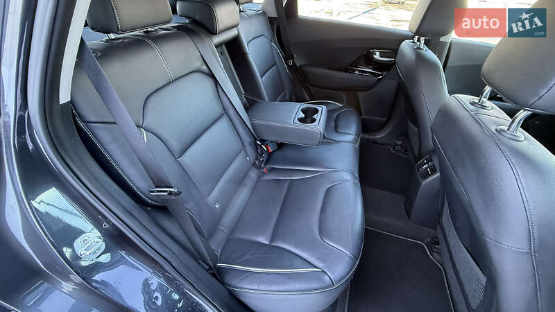 Внедорожник / Кроссовер Kia Niro 2019 в Киеве