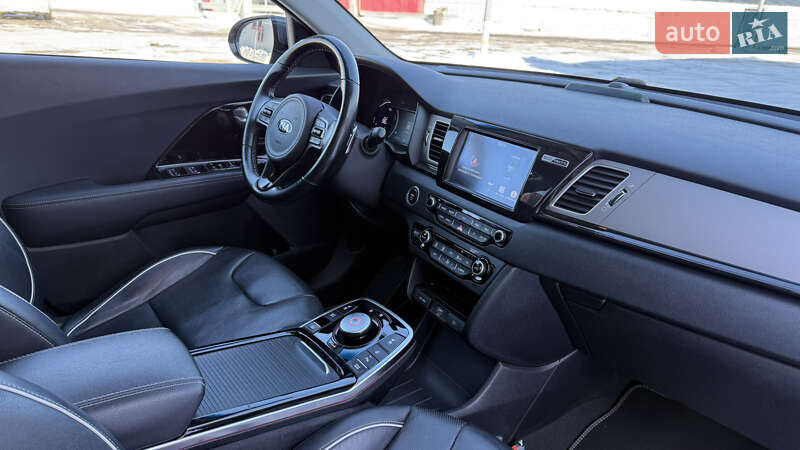 Внедорожник / Кроссовер Kia Niro 2019 в Киеве