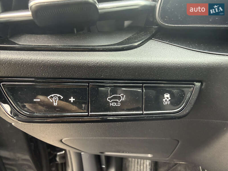 Внедорожник / Кроссовер Kia Niro 2023 в Трускавце