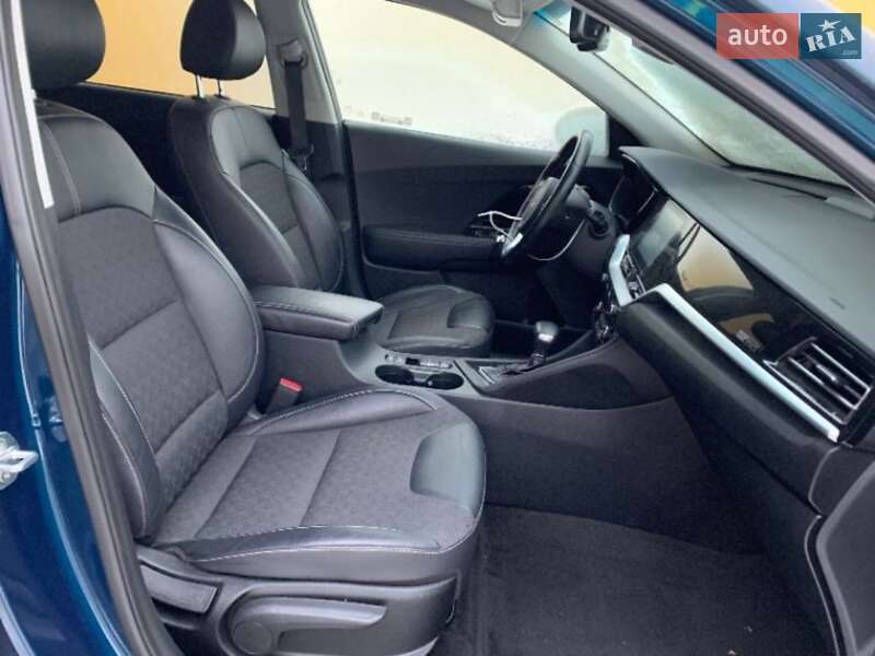 Внедорожник / Кроссовер Kia Niro 2022 в Львове