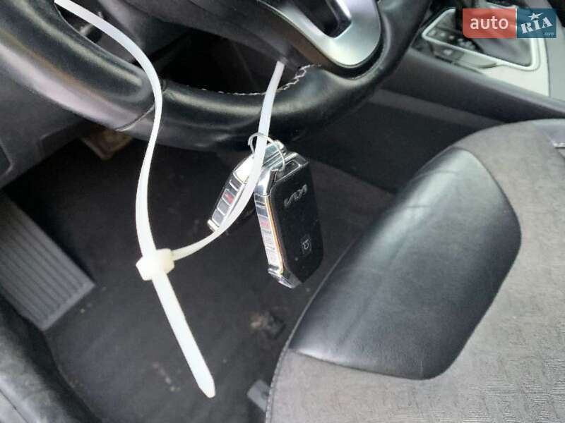 Внедорожник / Кроссовер Kia Niro 2022 в Львове