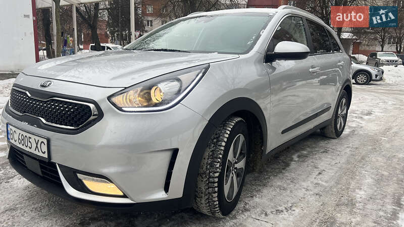 Позашляховик / Кросовер Kia Niro 2019 в Львові фото Позашляховик / Кросовер Kia Niro 2019 в Львові
