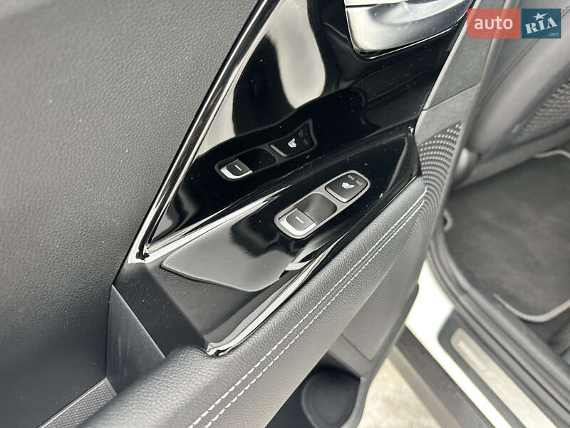 Внедорожник / Кроссовер Kia Niro 2020 в Киеве фото 17 Внедорожник / Кроссовер Kia Niro 2020 в Киеве