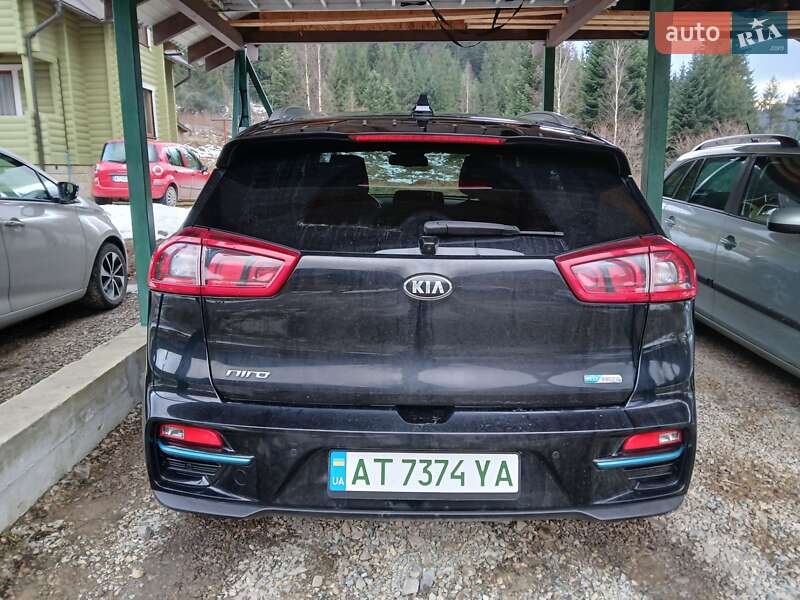 Внедорожник / Кроссовер Kia Niro 2019 в Яремче