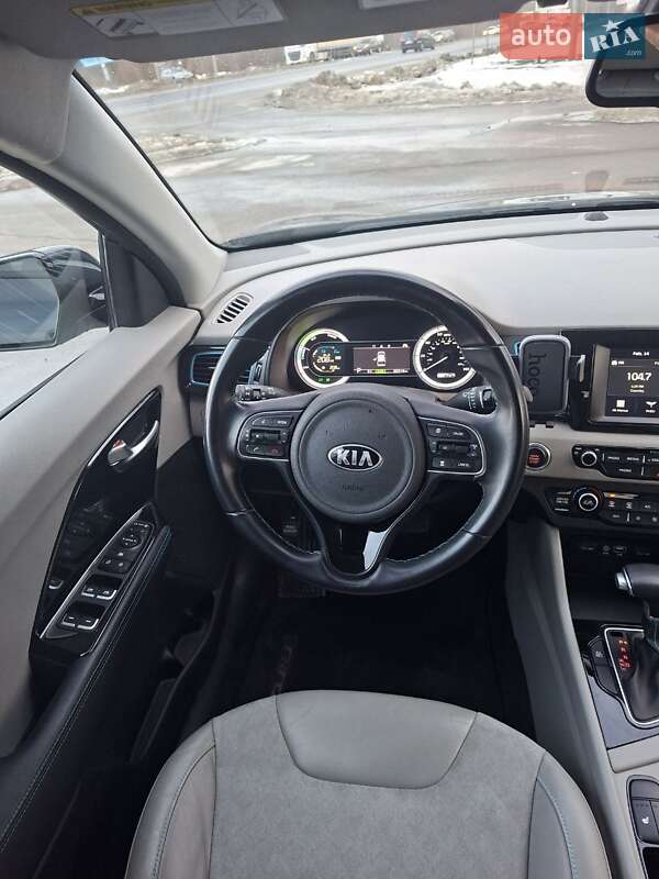 Внедорожник / Кроссовер Kia Niro 2019 в Львове фото 15 Внедорожник / Кроссовер Kia Niro 2019 в Львове
