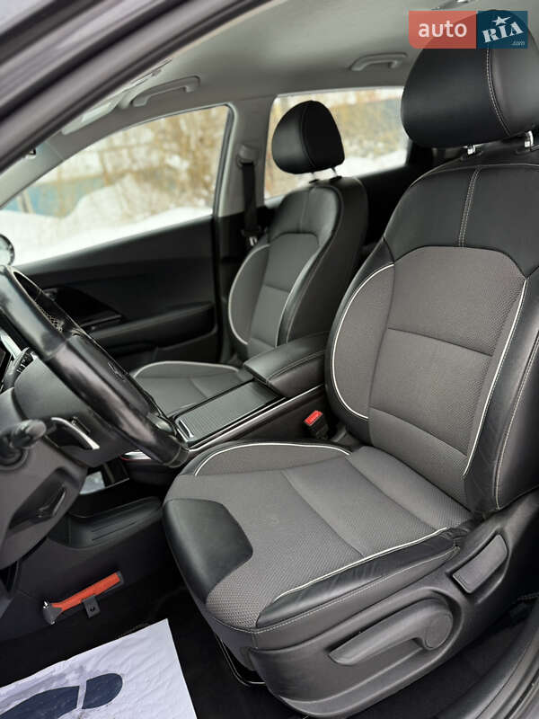 Позашляховик / Кросовер Kia Niro 2020 в Львові