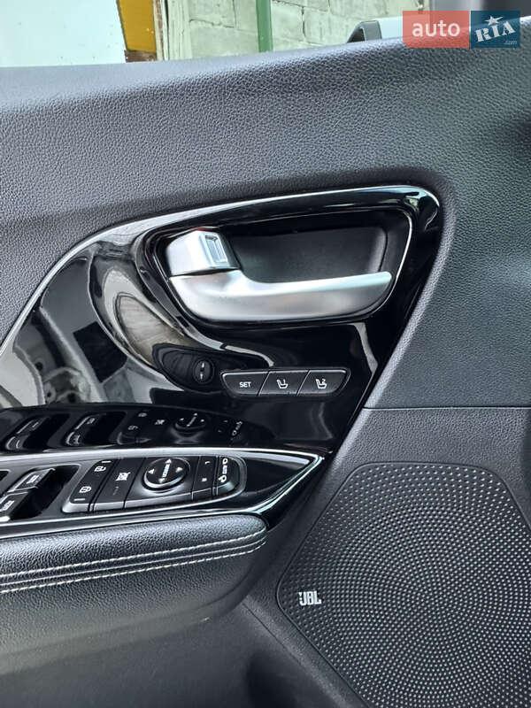 Внедорожник / Кроссовер Kia Niro 2019 в Тернополе фото 11 Внедорожник / Кроссовер Kia Niro 2019 в Тернополе