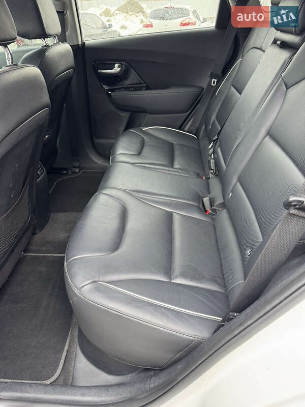 Внедорожник / Кроссовер Kia Niro 2019 в Тернополе фото 44 Внедорожник / Кроссовер Kia Niro 2019 в Тернополе