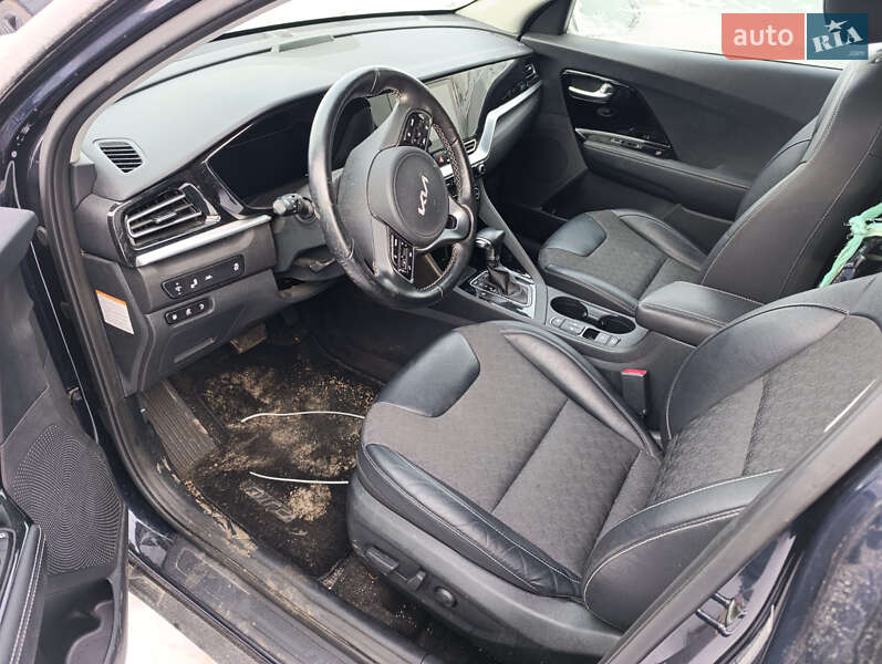 Позашляховик / Кросовер Kia Niro 2022 в Львові