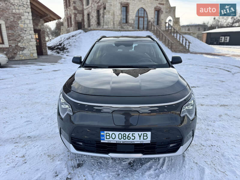 Позашляховик / Кросовер Kia Niro 2022 в Бережанах