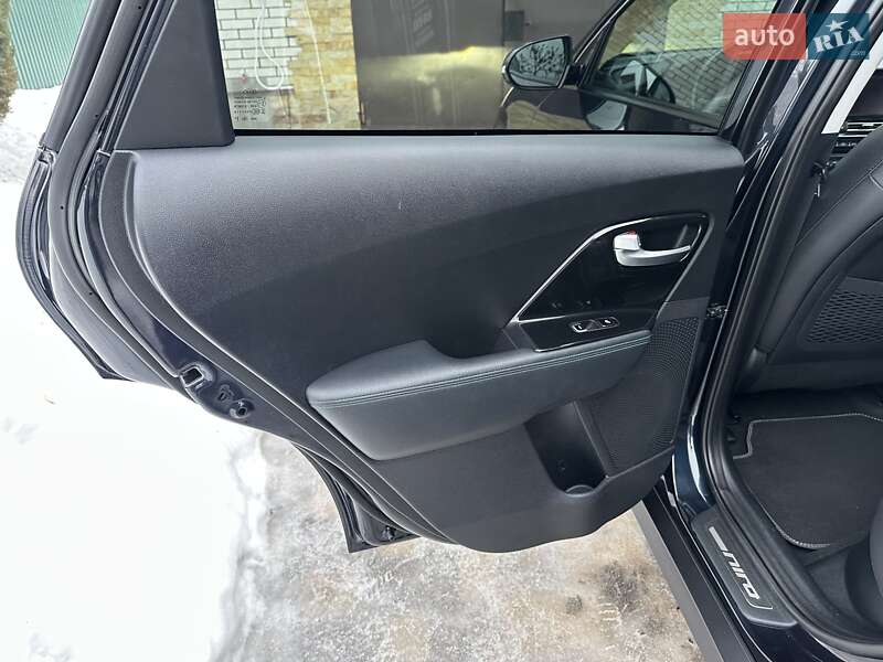 Позашляховик / Кросовер Kia Niro 2021 в Вінниці