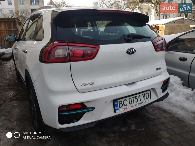 Внедорожник / Кроссовер Kia Niro 2019 в Львове
