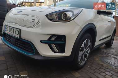 Позашляховик / Кросовер Kia Niro 2019 в Львові