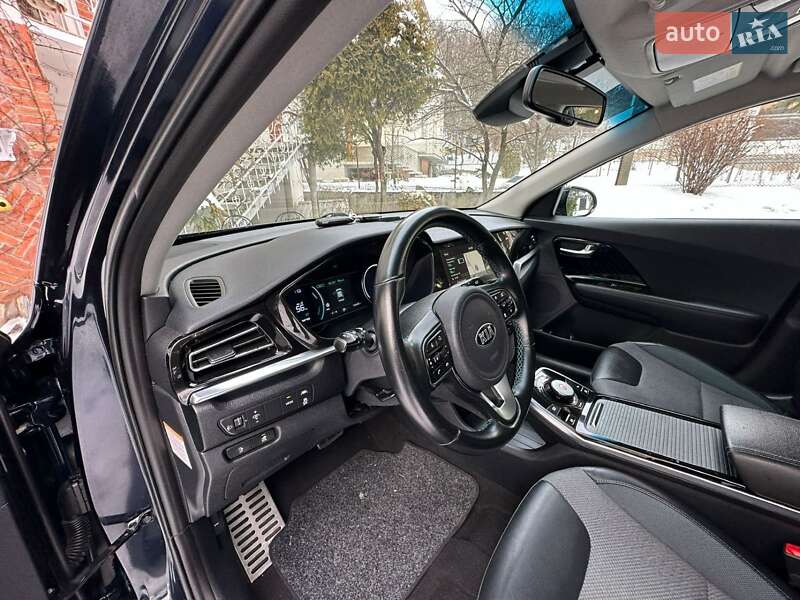 Внедорожник / Кроссовер Kia Niro 2020 в Львове