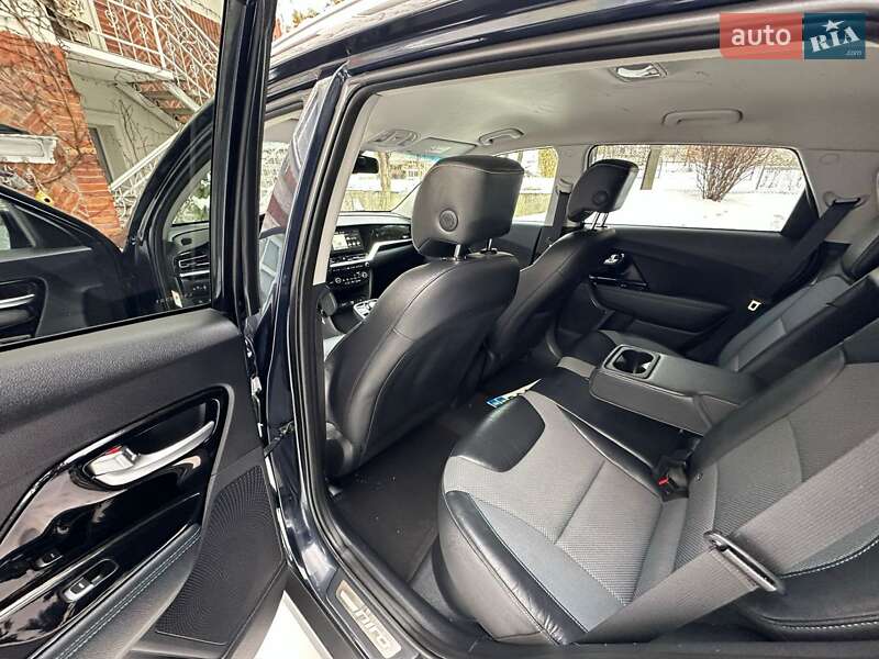 Внедорожник / Кроссовер Kia Niro 2020 в Львове