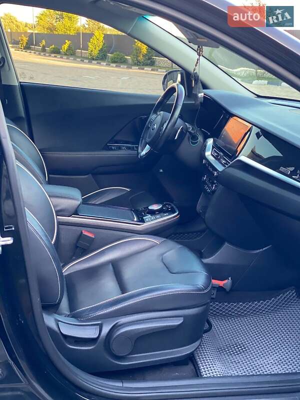 Внедорожник / Кроссовер Kia Niro 2020 в Копычинце