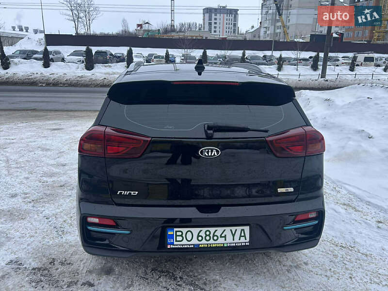 Позашляховик / Кросовер Kia Niro 2020 в Тернополі