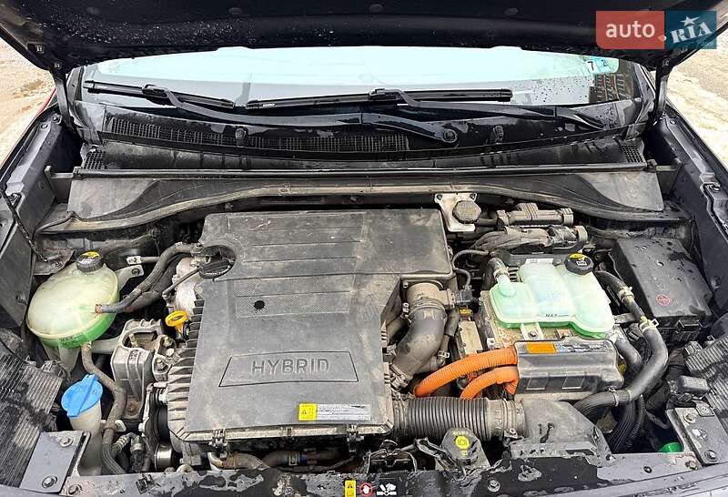 Внедорожник / Кроссовер Kia Niro 2017 в Киеве