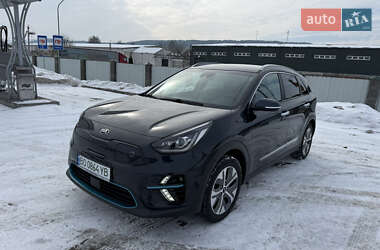 Внедорожник / Кроссовер Kia Niro 2018 в Бережанах