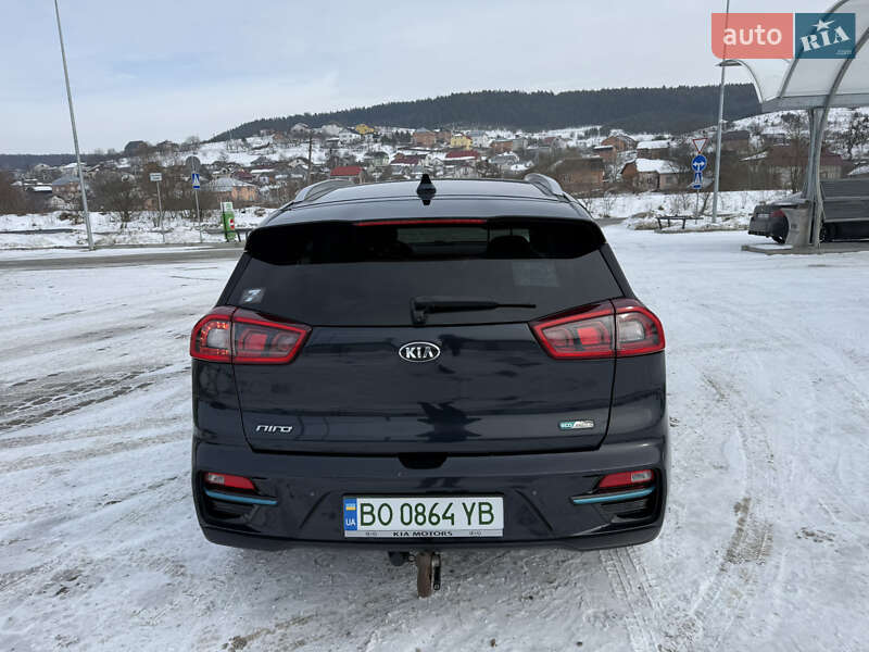 Внедорожник / Кроссовер Kia Niro 2018 в Бережанах фото 12 Внедорожник / Кроссовер Kia Niro 2018 в Бережанах