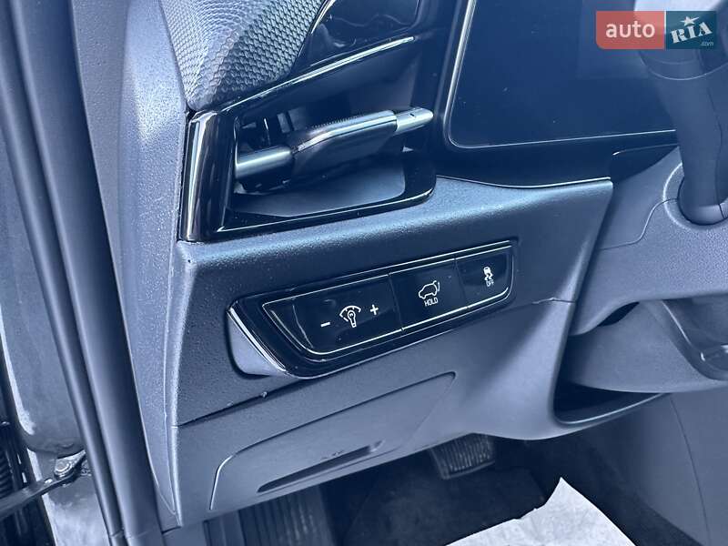 Внедорожник / Кроссовер Kia Niro 2023 в Луцке