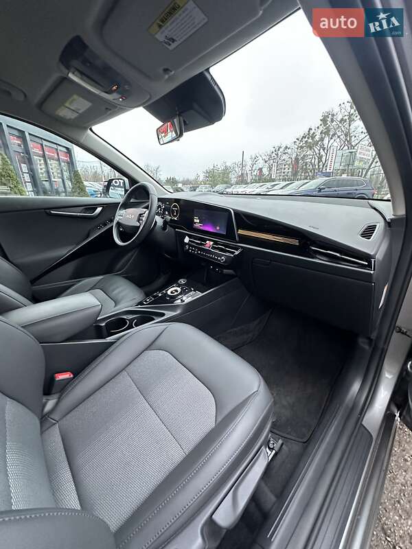 Внедорожник / Кроссовер Kia Niro 2024 в Белогородке