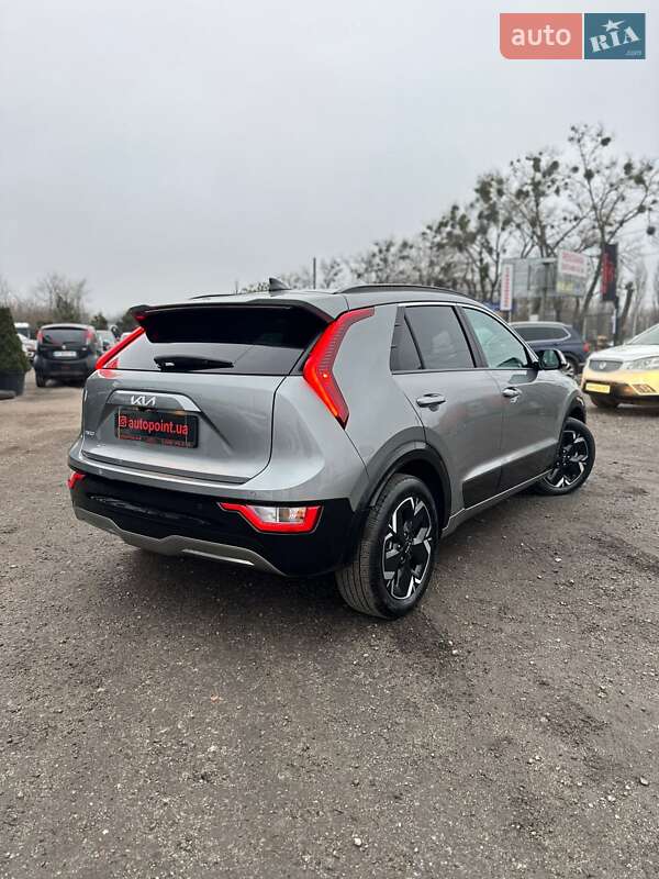 Внедорожник / Кроссовер Kia Niro 2024 в Белогородке