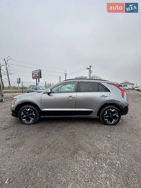 Внедорожник / Кроссовер Kia Niro 2024 в Белогородке