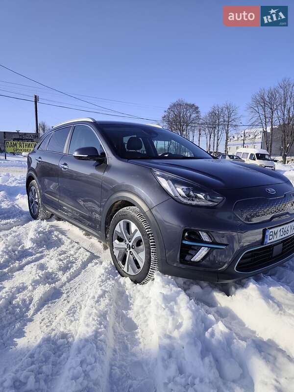 Позашляховик / Кросовер Kia Niro 2019 в Сумах