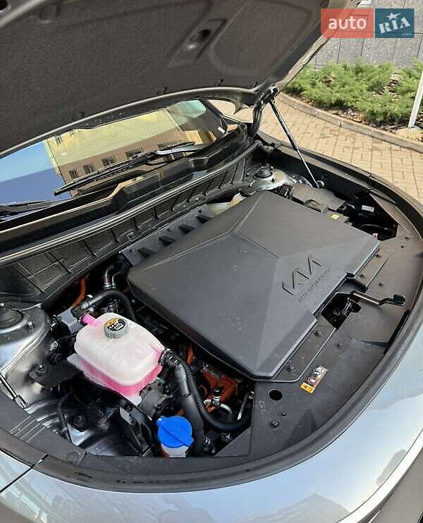 Позашляховик / Кросовер Kia Niro 2023 в Хмельницькому