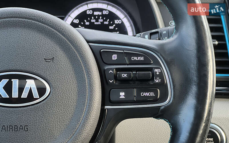 Внедорожник / Кроссовер Kia Niro 2018 в Львове