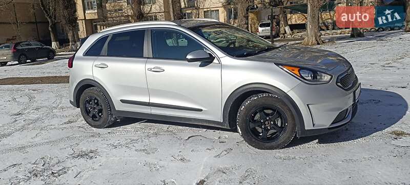 Внедорожник / Кроссовер Kia Niro 2019 в Одессе фото 3 Внедорожник / Кроссовер Kia Niro 2019 в Одессе