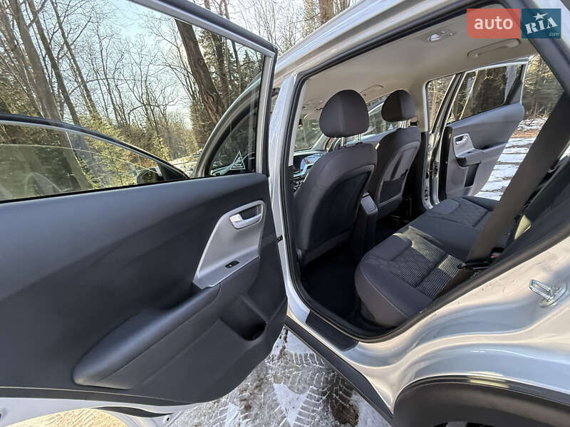 Внедорожник / Кроссовер Kia Niro 2020 в Трускавце фото 40 Внедорожник / Кроссовер Kia Niro 2020 в Трускавце