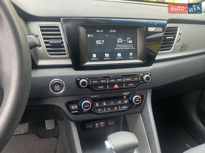 Внедорожник / Кроссовер Kia Niro 2018 в Трускавце фото 26 Внедорожник / Кроссовер Kia Niro 2018 в Трускавце