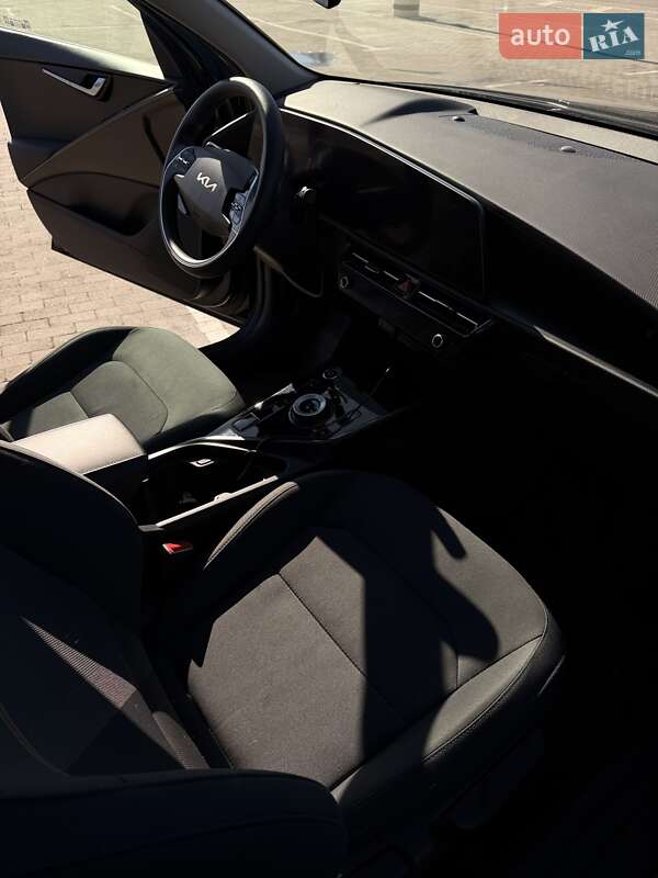 Внедорожник / Кроссовер Kia Niro 2023 в Калуше фото 10 Внедорожник / Кроссовер Kia Niro 2023 в Калуше